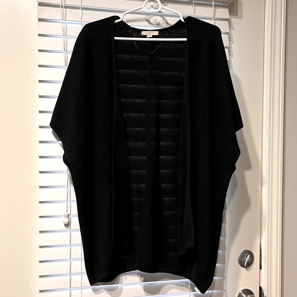 LOFT Short Sleeve Shawl